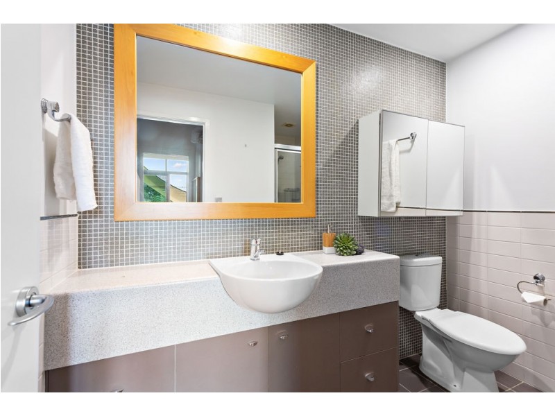 21/1 Newstead Avenue, Newstead QLD 4006