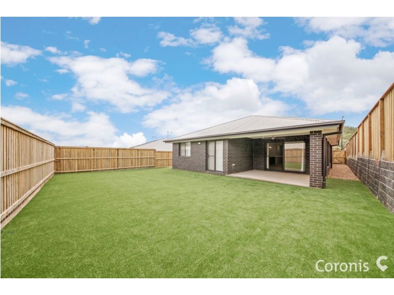 203 Canvey Rd, Upper Kedron QLD 4055