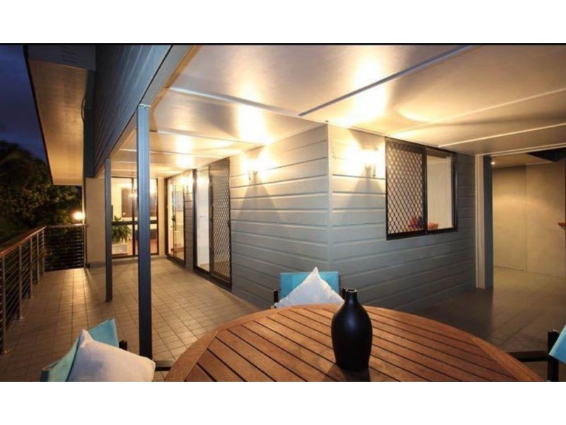15 Morningview St, Chapel Hill QLD 4069