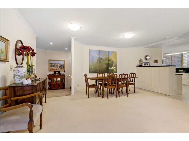2/32 Tipuana Place, Bardon QLD 4065