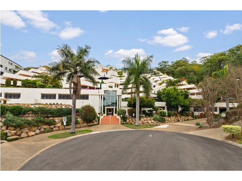 2/32 Tipuana Place, Bardon QLD 4065