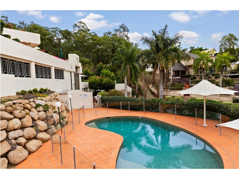2/32 Tipuana Place, Bardon QLD 4065