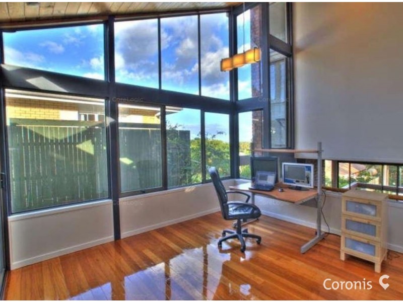 28 Struan Street, Chapel Hill QLD 4069