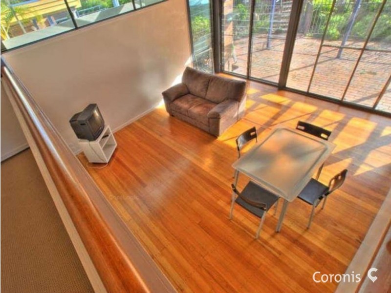 28 Struan Street, Chapel Hill QLD 4069