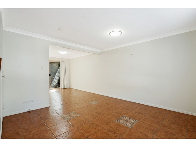 8/30 Glenalva Terrace, Enoggera QLD 4051