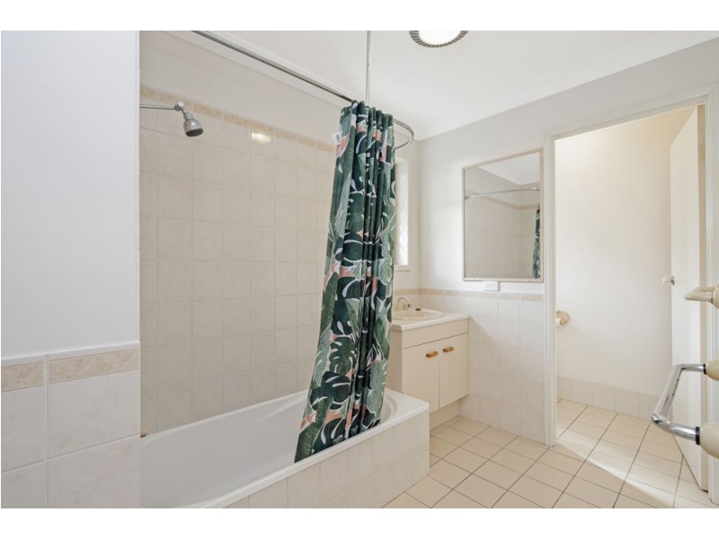 8/30 Glenalva Terrace, Enoggera QLD 4051