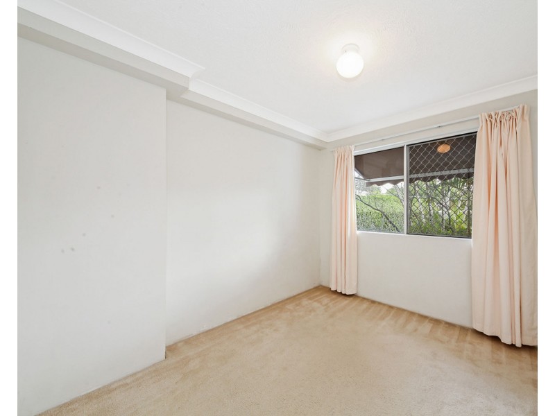 4/120 Indooroopilly Road, Taringa QLD 4068