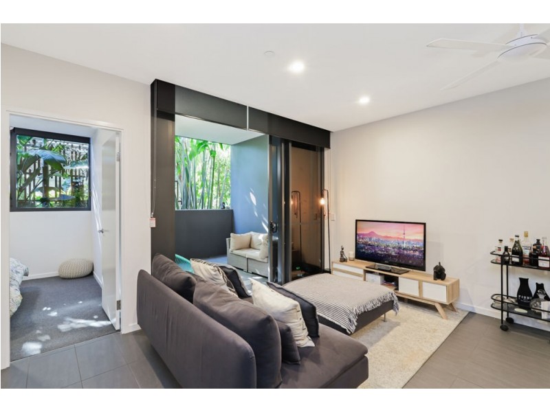 1018/36 Evelyn Street, Newstead QLD 4006