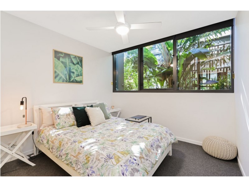 1018/36 Evelyn Street, Newstead QLD 4006