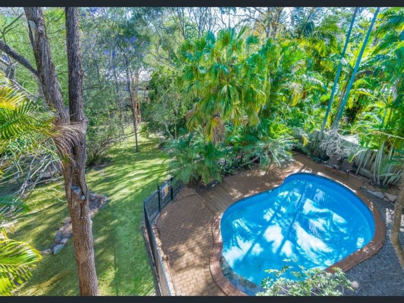 24 The Drive, Bardon QLD 4065