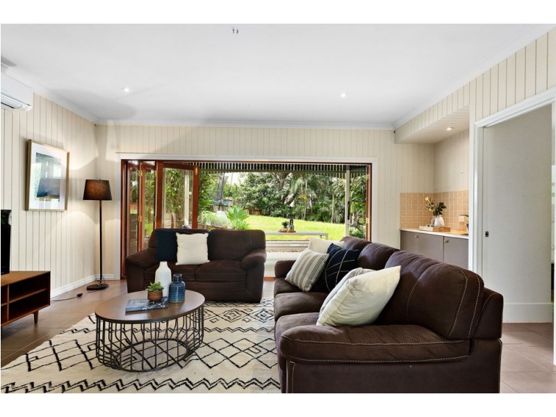 35 Crescent Road, Kelvin Grove QLD 4059