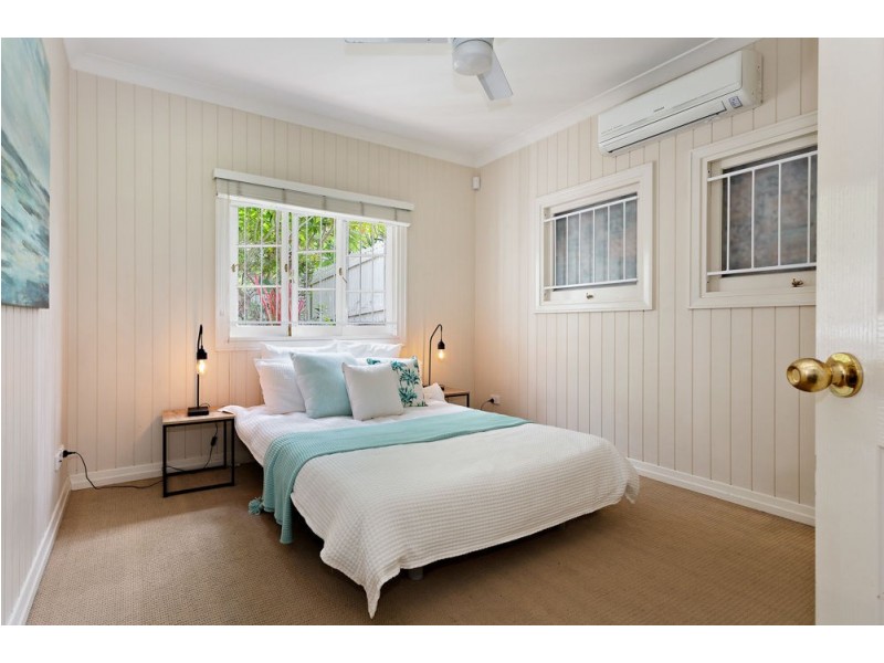 35 Crescent Road, Kelvin Grove QLD 4059