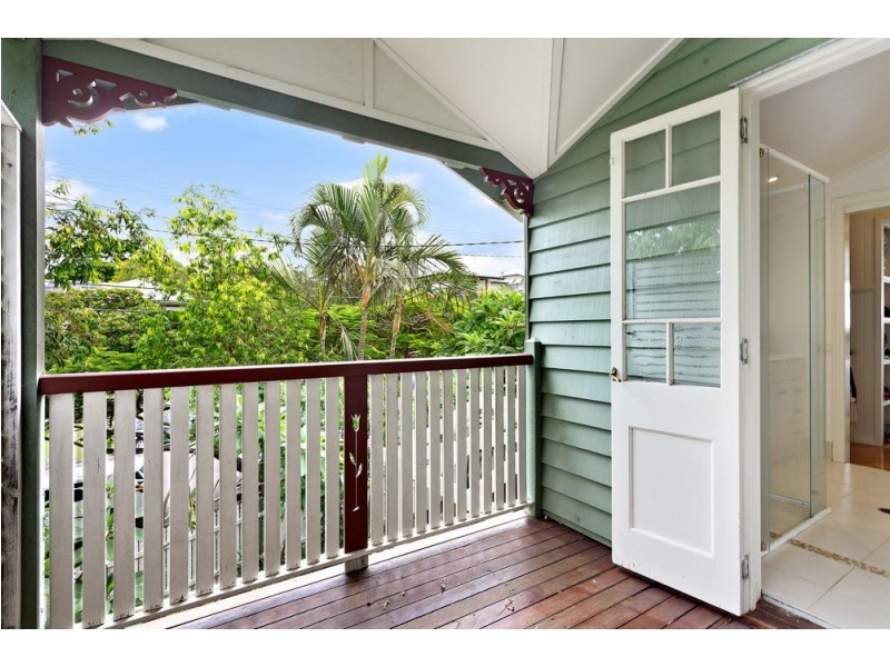 35 Crescent Road, Kelvin Grove QLD 4059