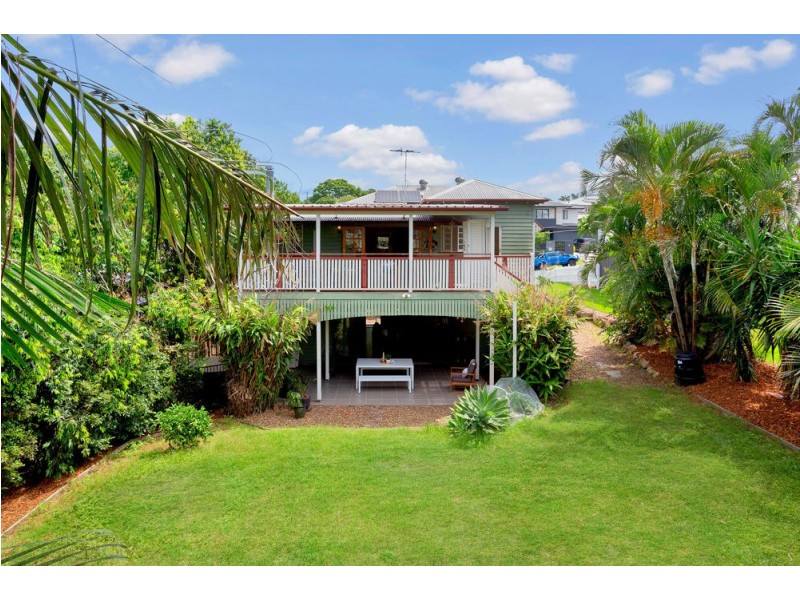 35 Crescent Road, Kelvin Grove QLD 4059