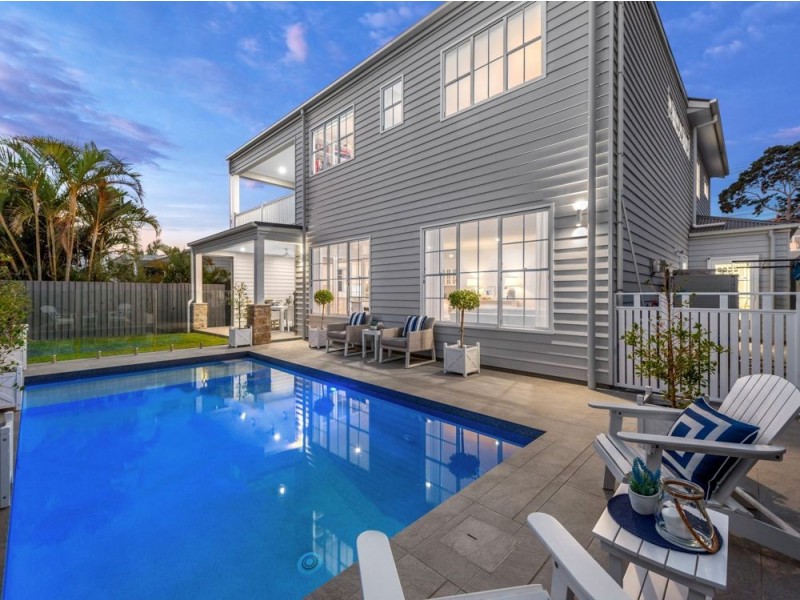 63 Sirius Street, Coorparoo QLD 4151