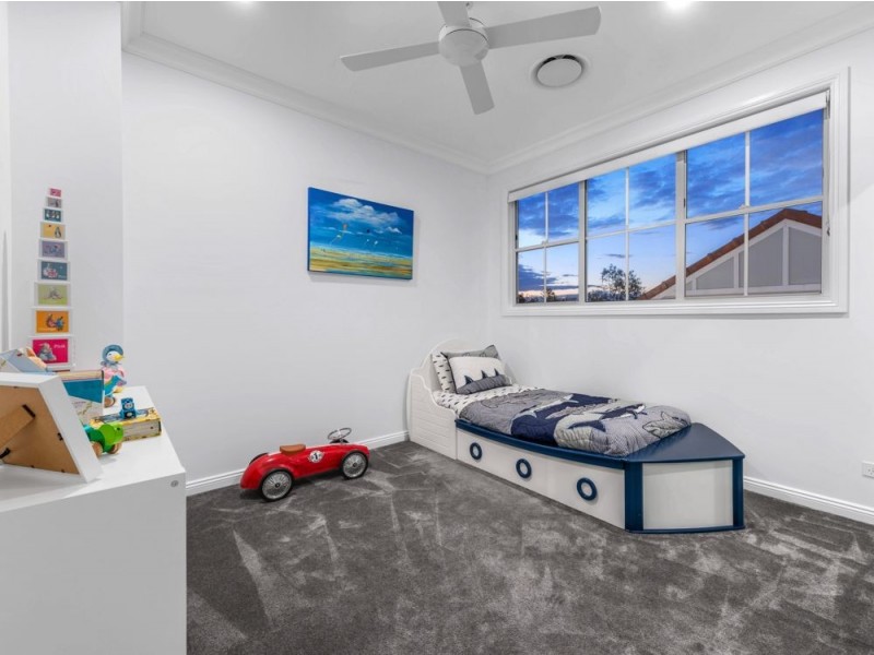 63 Sirius Street, Coorparoo QLD 4151