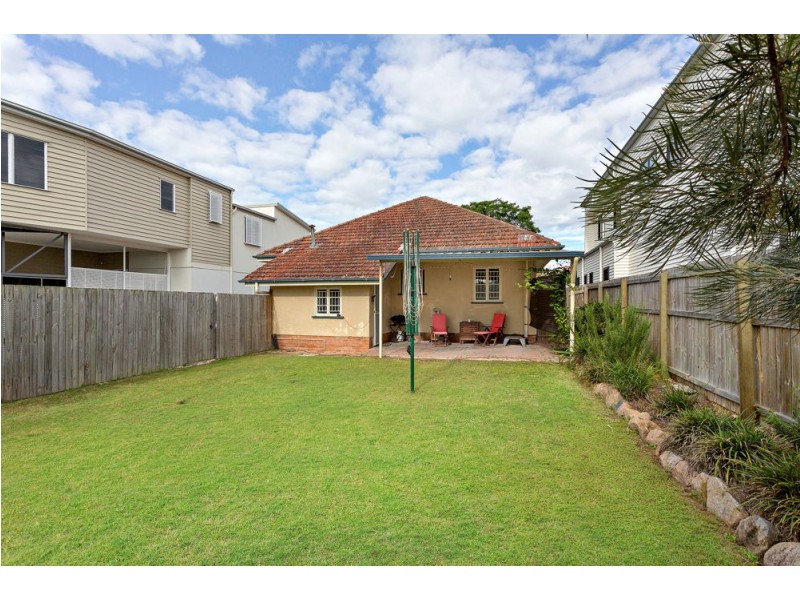71 Carranya Street, Camp Hill QLD 4152