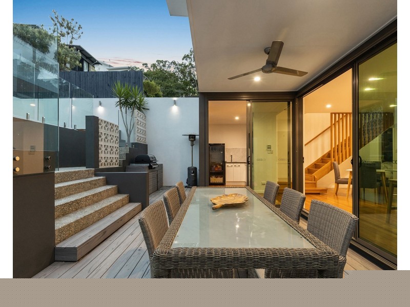 50A Soudan Street, Bardon QLD 4065