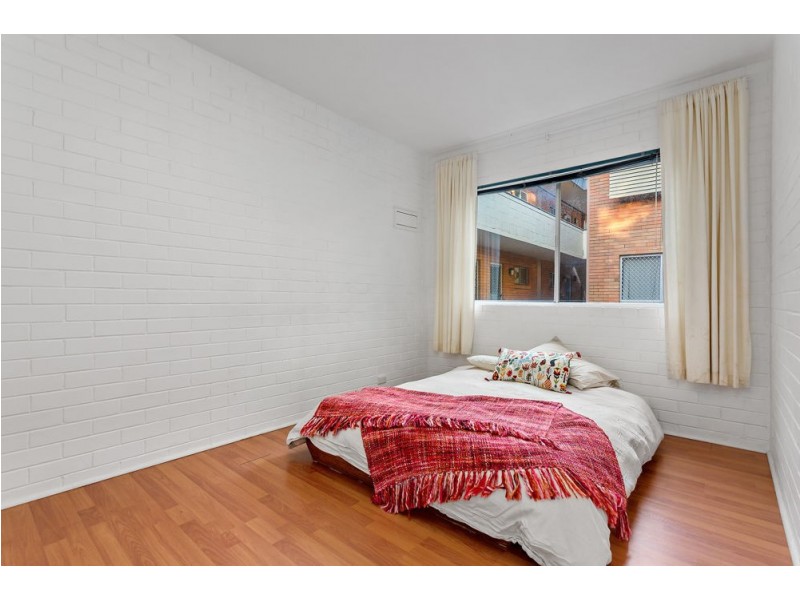 5/104 Gailey Rd, St Lucia QLD 4067