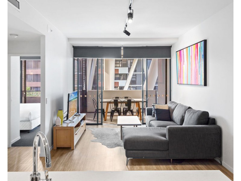 1021/9 Edmonstone Street, South Brisbane QLD 4101