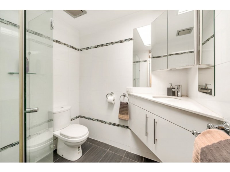 4/333 Milton Road, Auchenflower QLD 4066