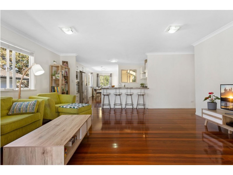 9 Bradnor Street, Carina QLD 4152