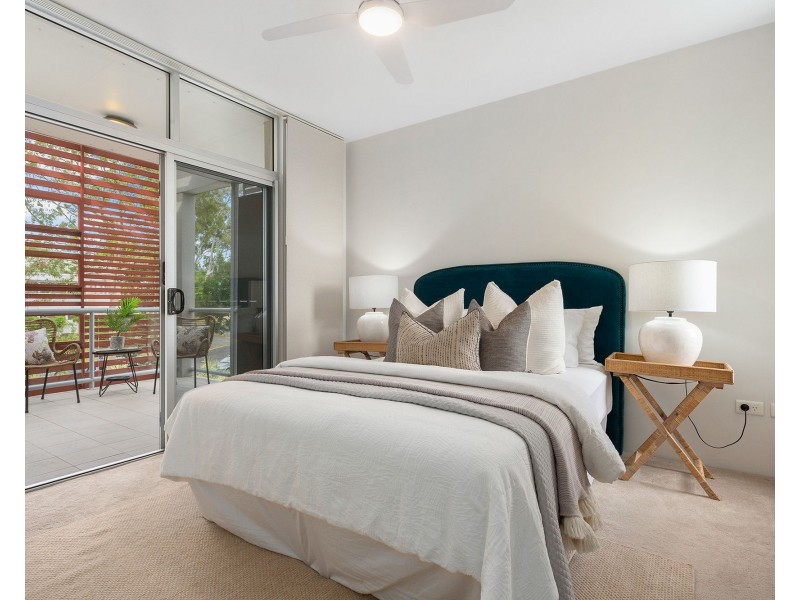 49/2 Campbell Street, Toowong QLD 4066