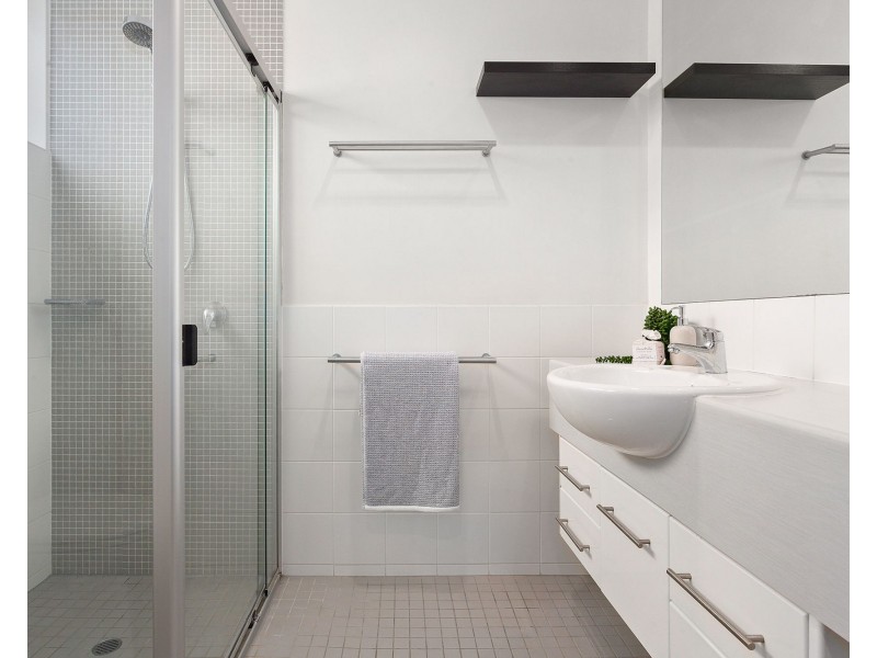 49/2 Campbell Street, Toowong QLD 4066