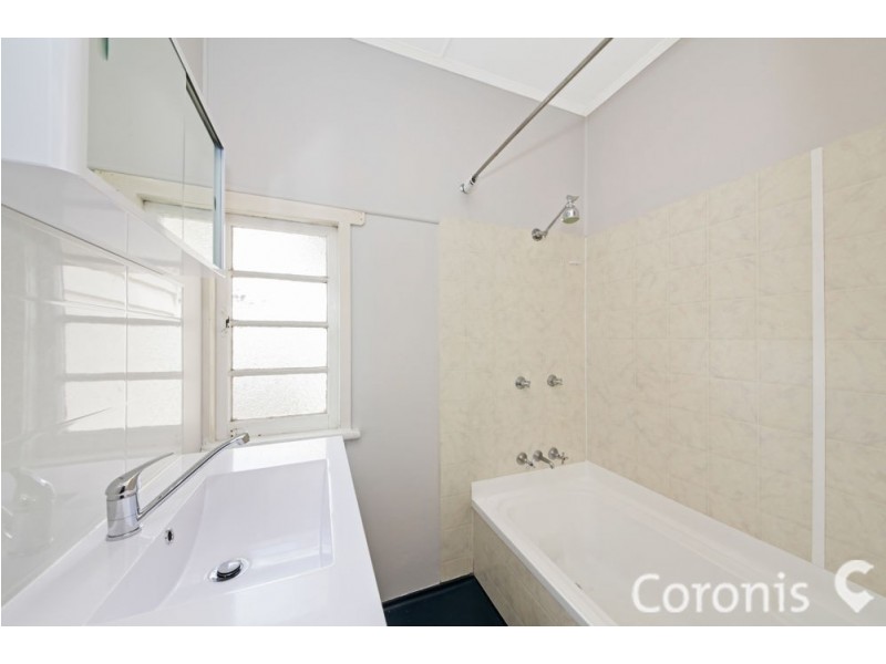 47 Foster Street, Newmarket QLD 4051