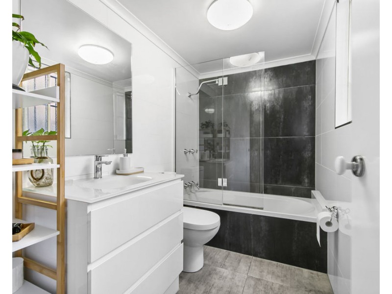 1/18 Herston Road, Kelvin Grove QLD 4059