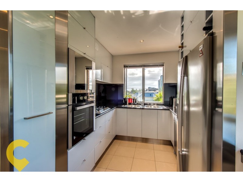 9/28 Riverview Terrace, Hamilton QLD 4007