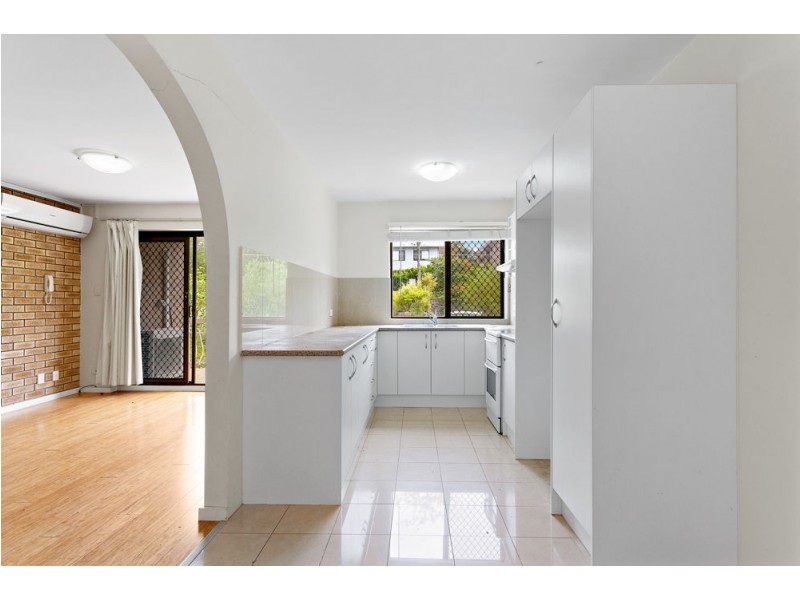 6/30 Sisley Street, St Lucia QLD 4067