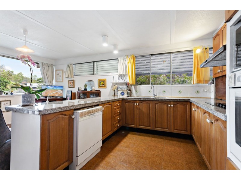 15 Bellata Street, The Gap QLD 4061