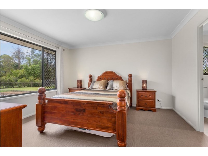 19 Stormbird Court, Upper Caboolture QLD 4510