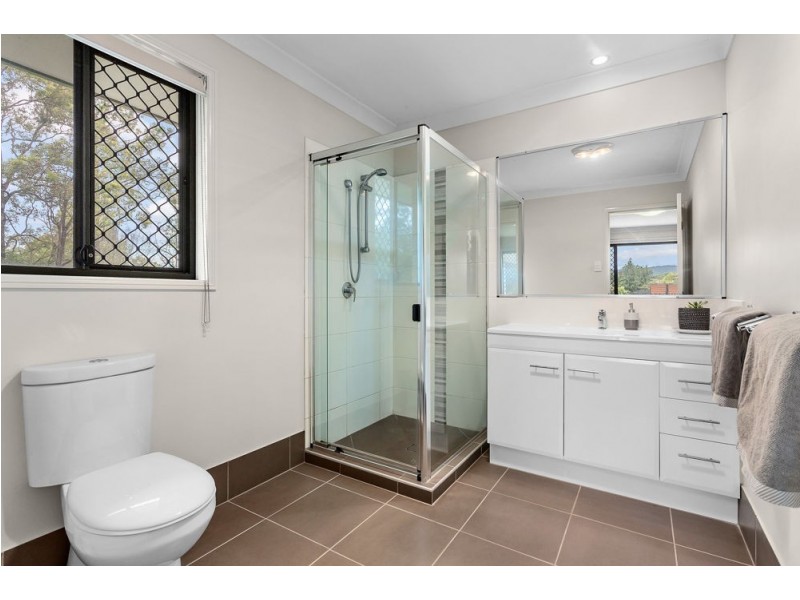 19 Stormbird Court, Upper Caboolture QLD 4510