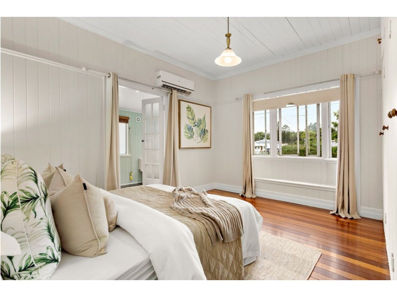 184 Ashgrove Avenue, Ashgrove QLD 4060