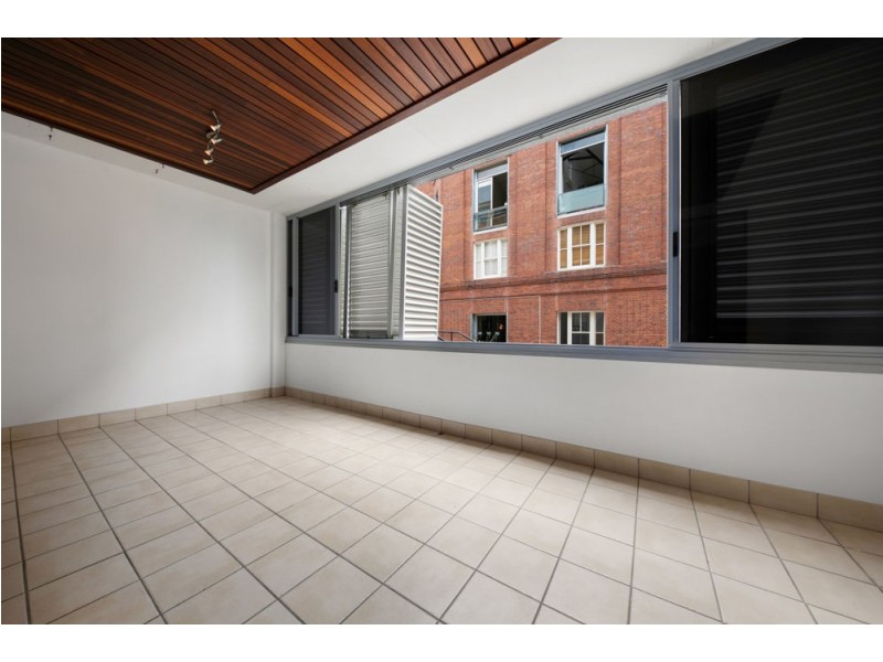 111/24 Macquarie Street, Teneriffe QLD 4005