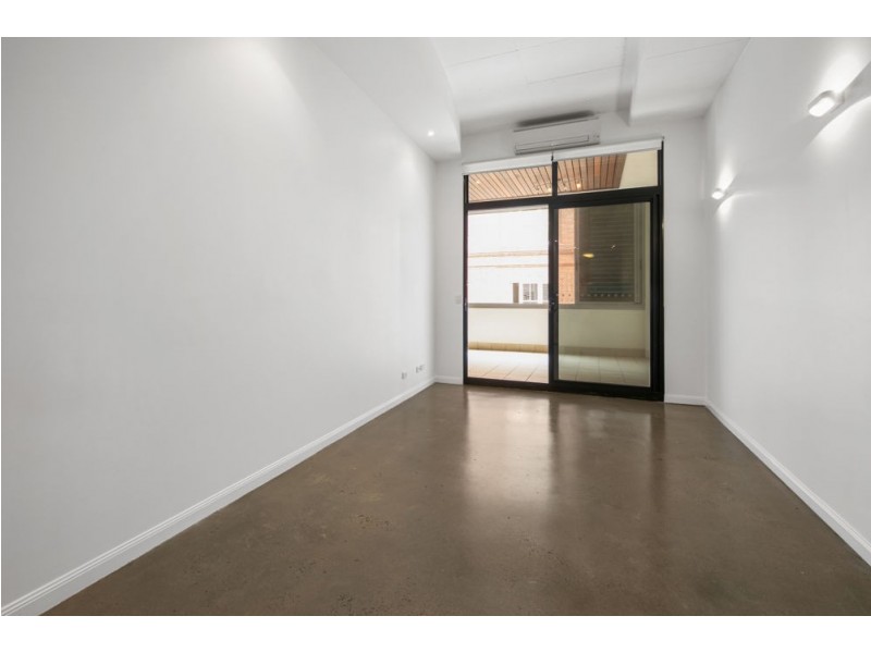 111/24 Macquarie Street, Teneriffe QLD 4005