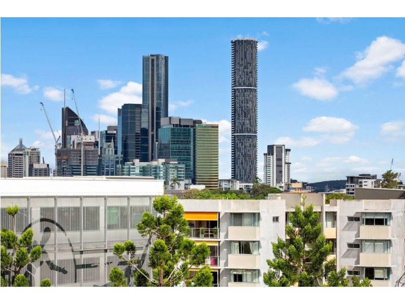121/23 Robinson Place, Kelvin Grove QLD 4059