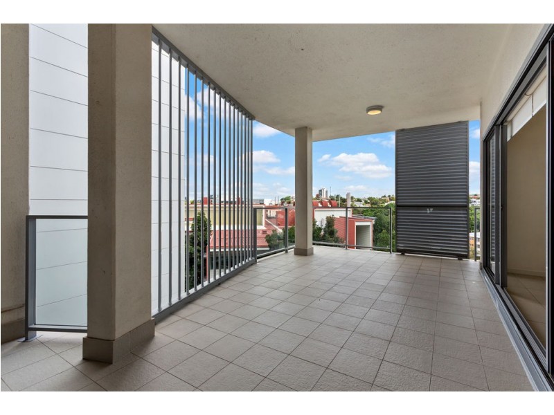 121/23 Robinson Place, Kelvin Grove QLD 4059