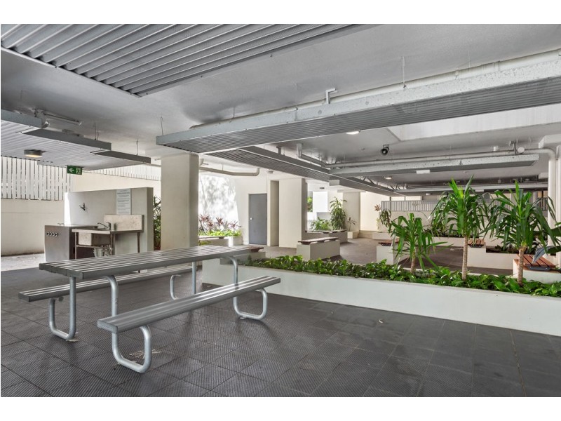 121/23 Robinson Place, Kelvin Grove QLD 4059