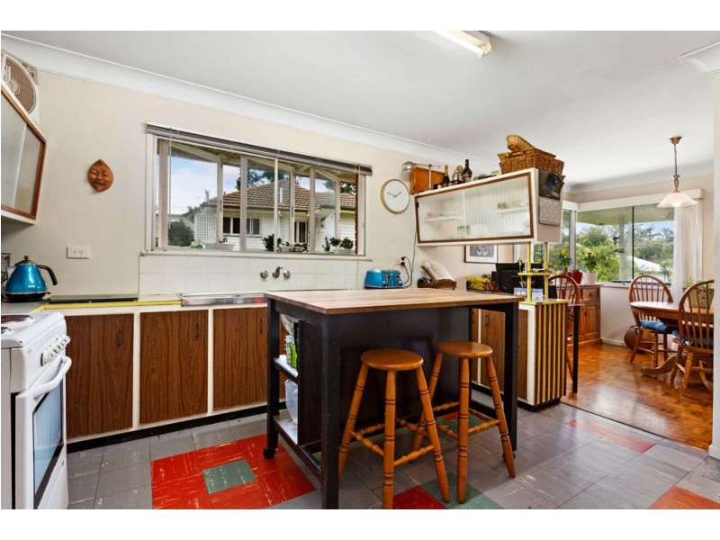 16 Aberleigh Road, Herston QLD 4006