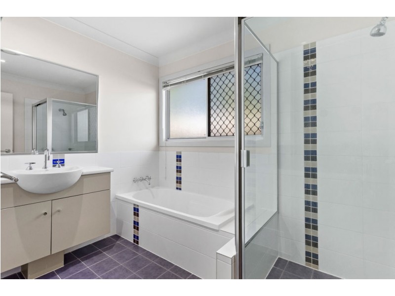 10/216-220 Patricks Road, Ferny Hills QLD 4055