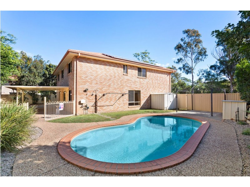 8 Nyngarie Place, Upper Kedron QLD 4055