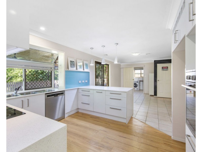 50 Tanager Street, Albany Creek QLD 4035