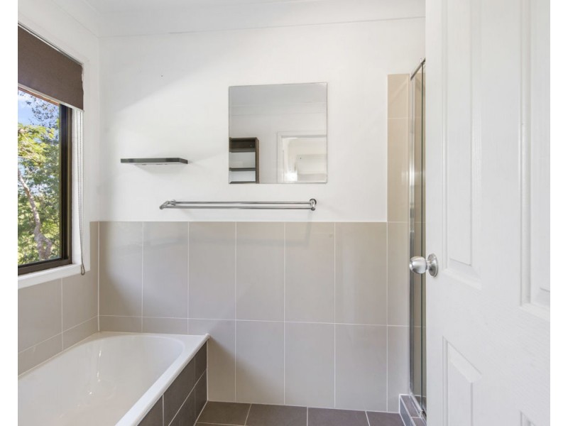 50 Tanager Street, Albany Creek QLD 4035