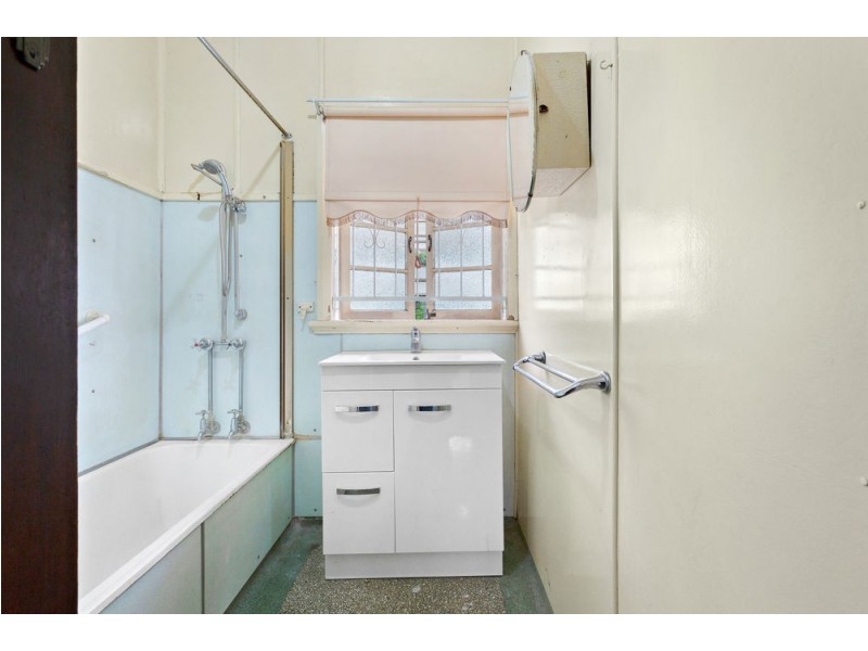 62 Gizeh Street, Enoggera QLD 4051