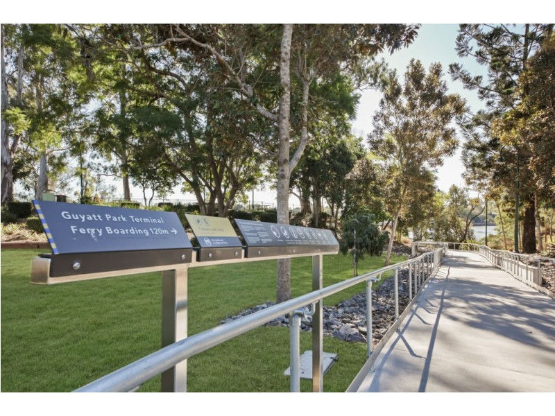 5/5 Sir Fred Schonell Drive, St Lucia QLD 4067