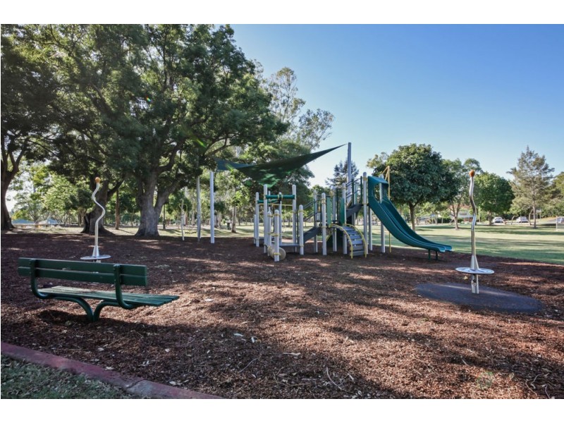 5/5 Sir Fred Schonell Drive, St Lucia QLD 4067