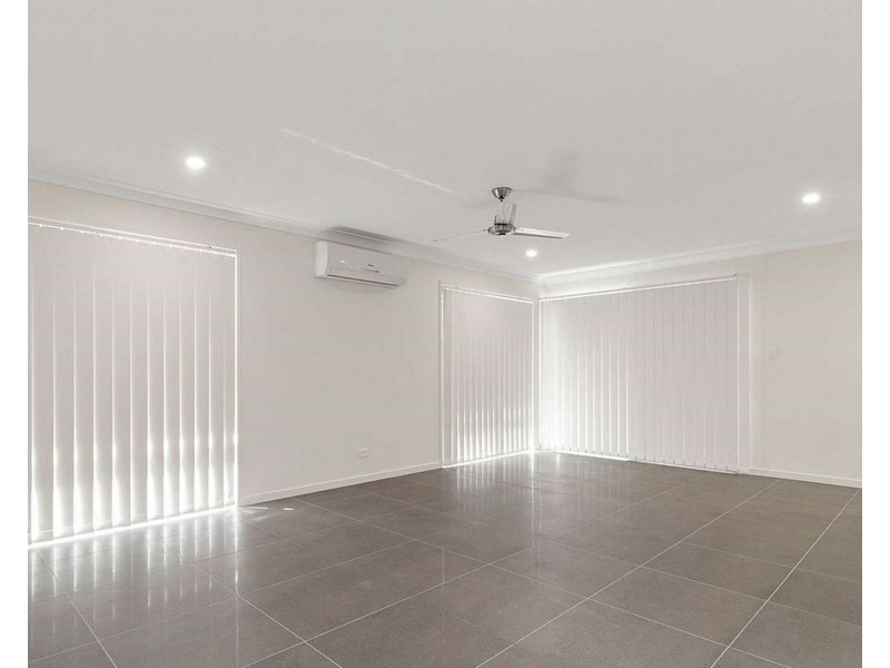 10 Trevorrow Way, Ripley QLD 4306